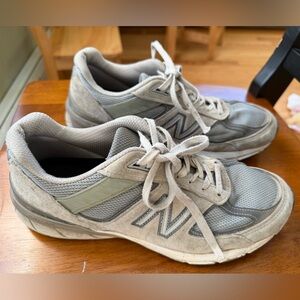 New Balance 990V6 Running Shoes